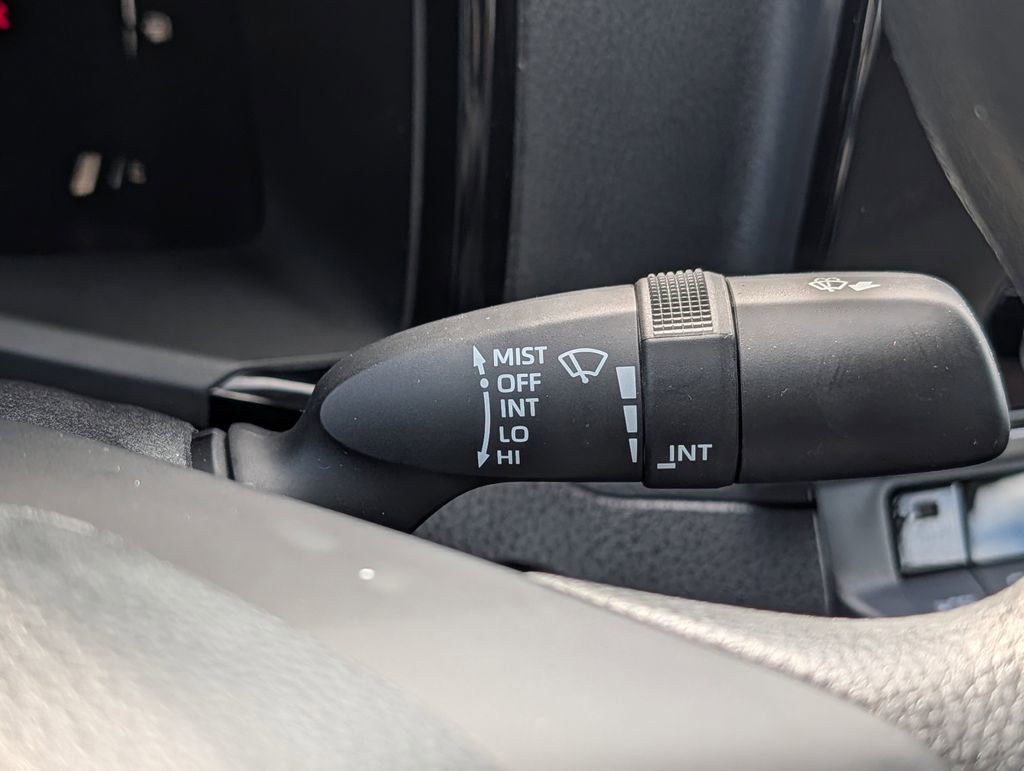 Used 2025 Toyota Camry LE image 23