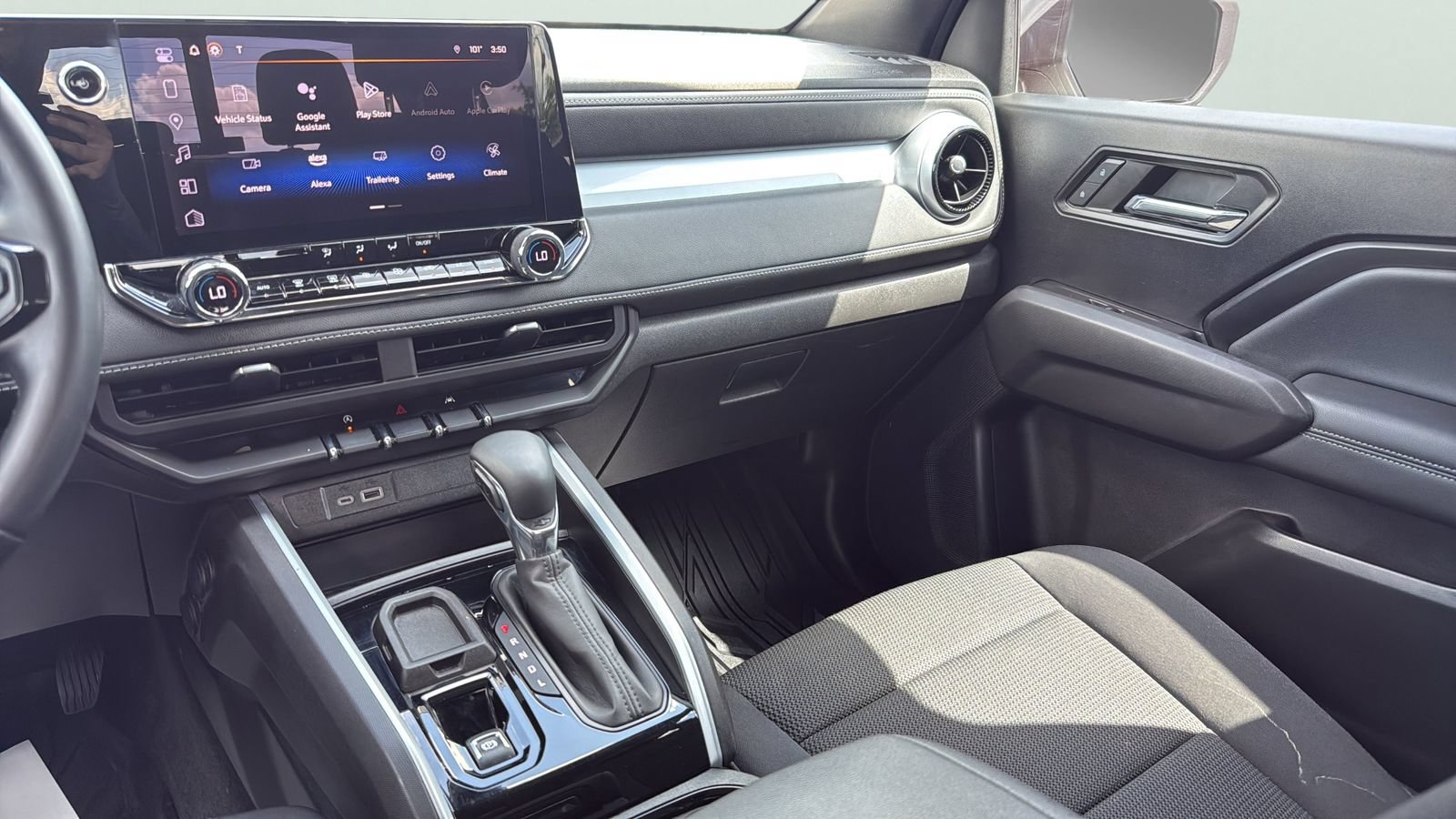 Used 2023 Chevrolet Colorado LT w/ LT Convenience Package RWD image 19