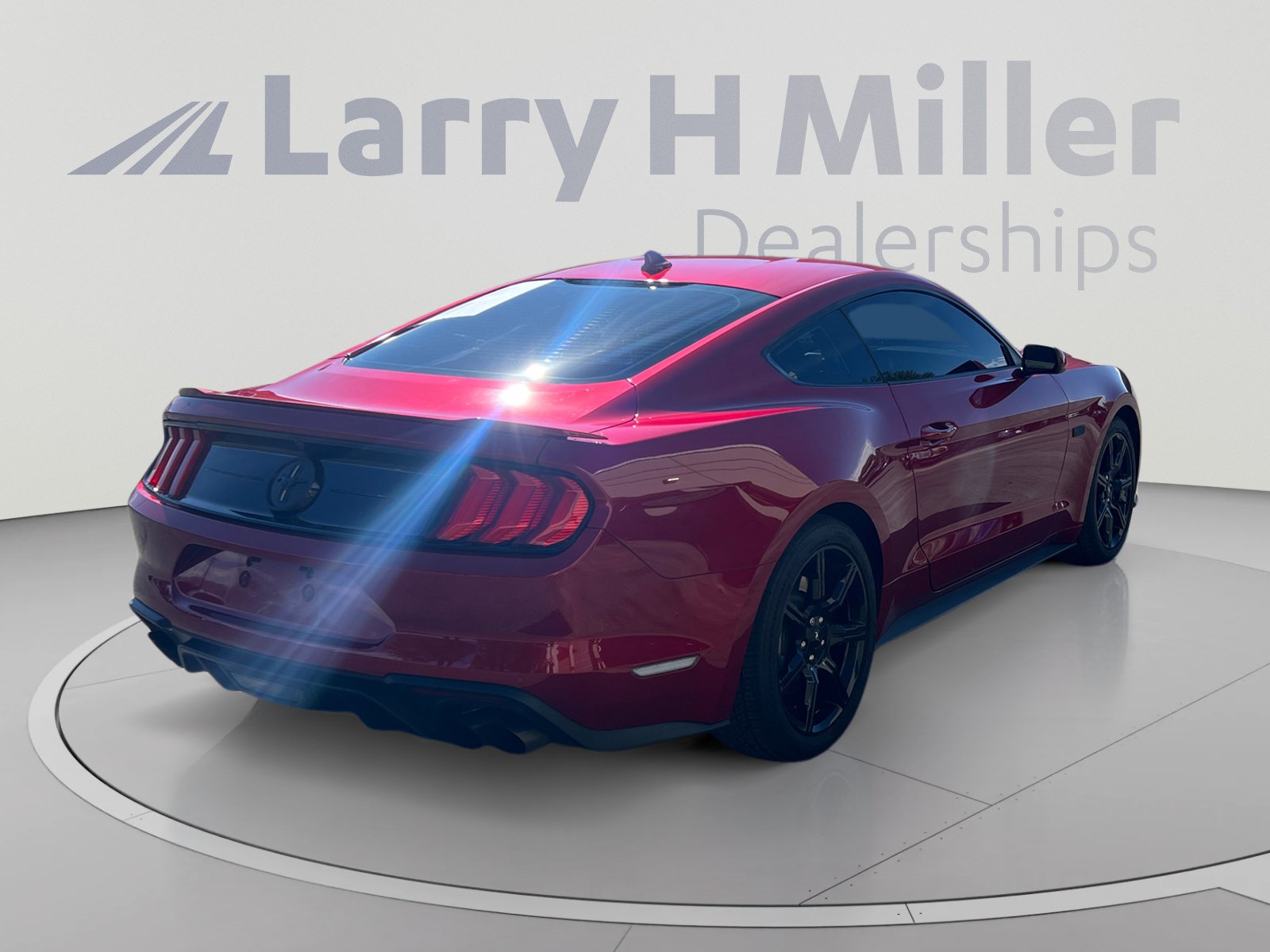 Certified 2021 Ford Mustang Coupe w/ 2.3L High Performance Package RWD image 5