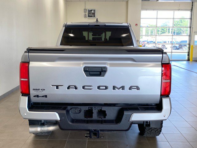 Used 2024 Toyota Tacoma TRD Off-Road w/ TRD Off Road Upgrade Package AWD/4WD image 6