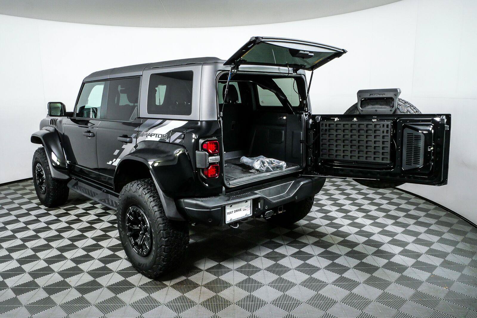 Certified 2024 Ford Bronco Raptor AWD/4WD image 32