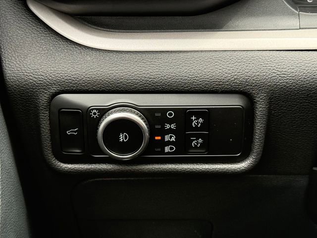 Certified 2023 Ford Explorer XLT w/ Equipment Group 202A image 24