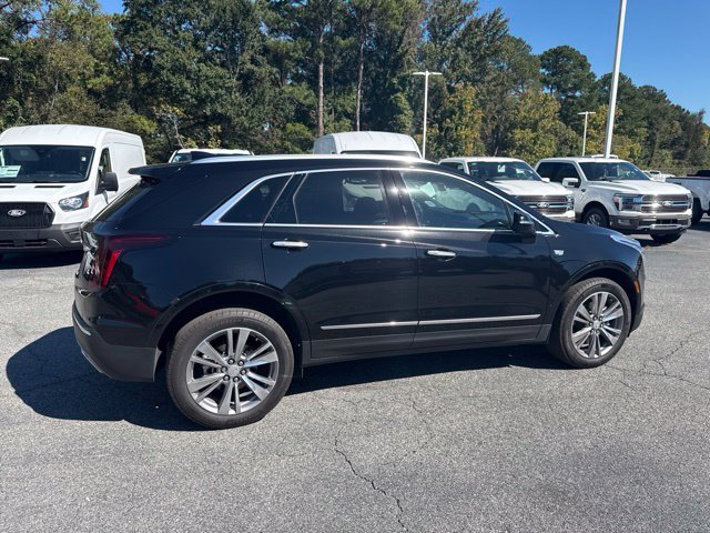 Used 2025 Cadillac XT5 Premium Luxury FWD image 3