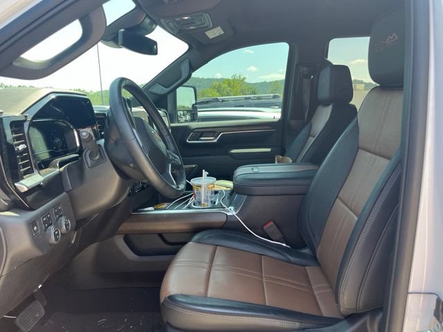 Used 2025 Chevrolet Silverado 2500 High Country AWD/4WD image 25