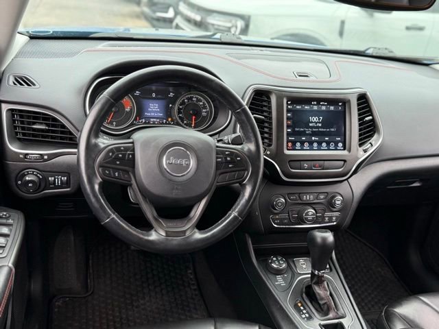 Used 2020 Jeep Cherokee Trailhawk w/ Cold Weather Group AWD/4WD image 5