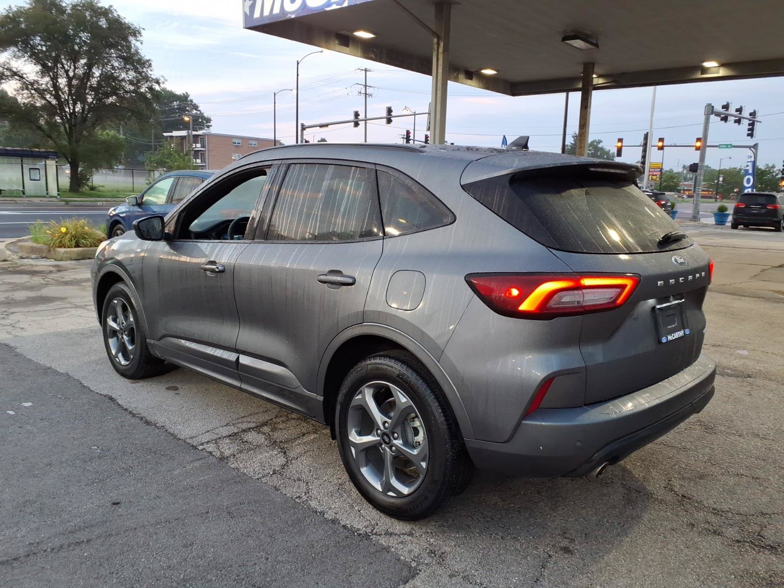 Certified 2023 Ford Escape ST-Line w/ Tech Pack #1 AWD/4WD image 5