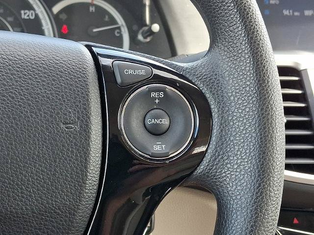Used 2017 Honda Accord LX image 23