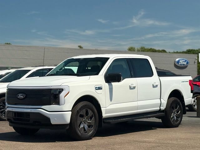 Certified 2024 Ford F150 Lightning Flash AWD/4WD image 44