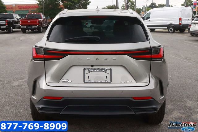 Used 2022 Lexus NX 250 FWD image 6
