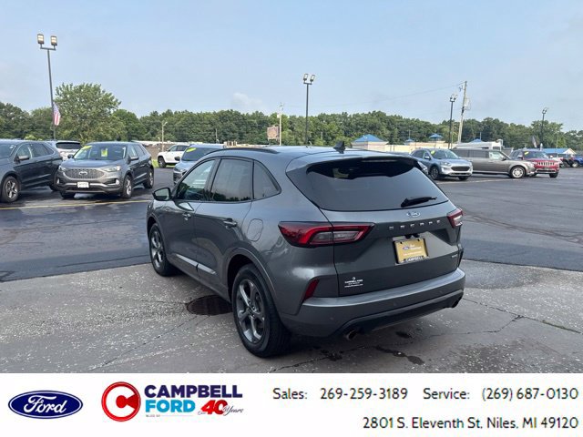 Certified 2023 Ford Escape ST-Line w/ Tech Pack #1 AWD/4WD image 5