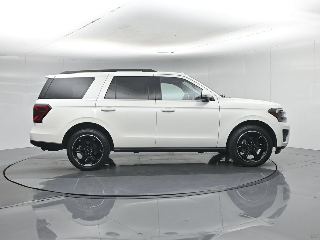 Certified 2023 Ford Expedition Limited AWD/4WD image 34