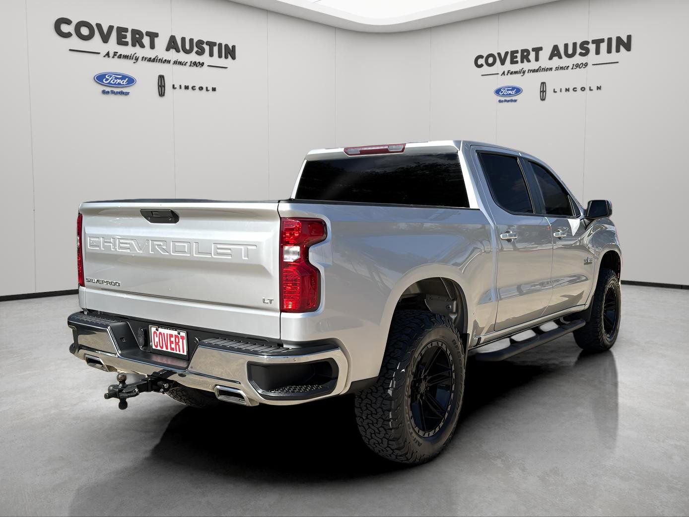 Used 2021 Chevrolet Silverado 1500 LT w/ Z71 Off-Road Package image 5