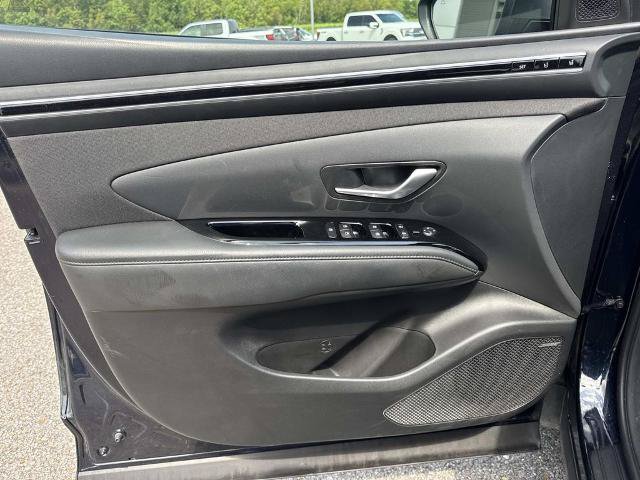 Used 2023 Hyundai Tucson Limited AWD/4WD image 19