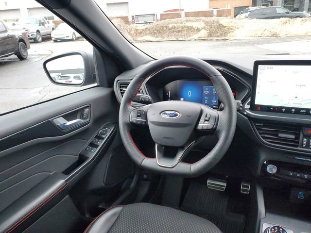 Certified 2023 Ford Escape ST-Line w/ Tech Pack #1 image 9