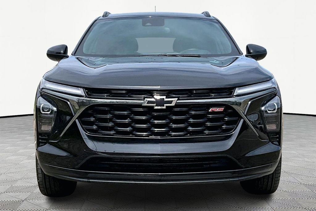 Used 2024 Chevrolet Trax RS w/ Driver Confidence Package FWD image 6