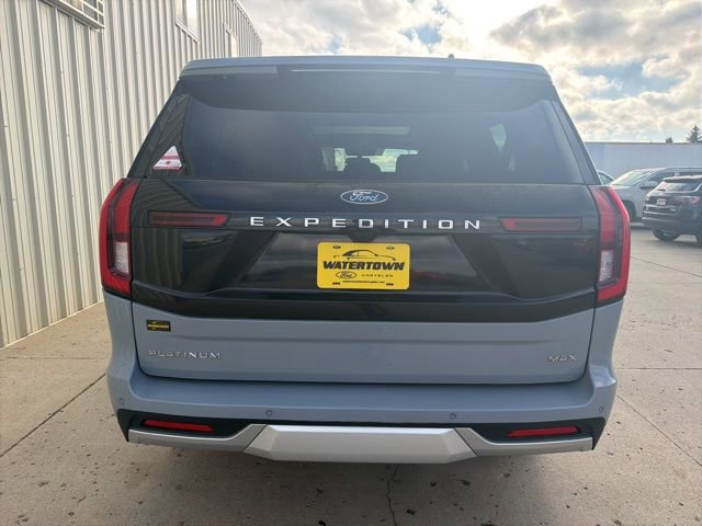 Certified 2025 Ford Expedition Max Platinum image 4