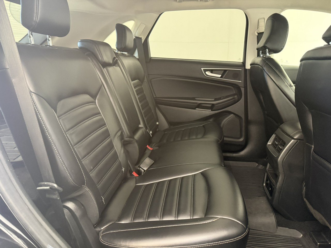 Certified 2023 Ford Edge SEL w/ Convenience Package AWD/4WD image 13