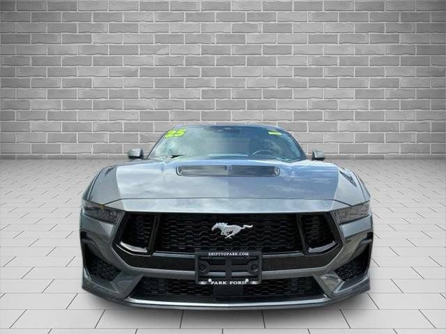 Certified 2025 Ford Mustang GT Premium RWD image 8