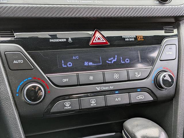 Used 2017 Hyundai Elantra Sport w/ Sport Premium Package 06 FWD image 17