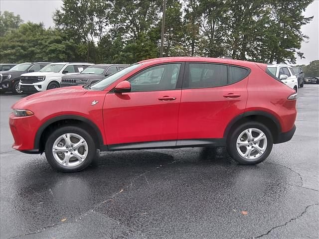 Used 2024 Dodge Hornet GT AWD/4WD image 7