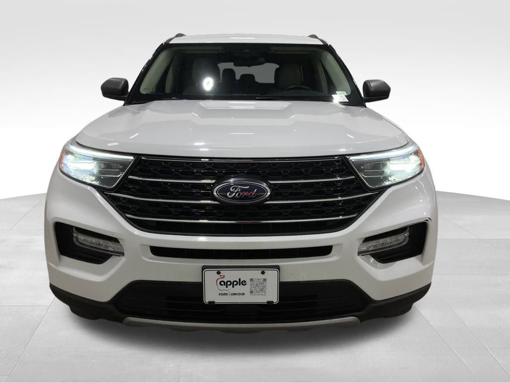 Certified 2023 Ford Explorer XLT w/ Equipment Group 202A image 9