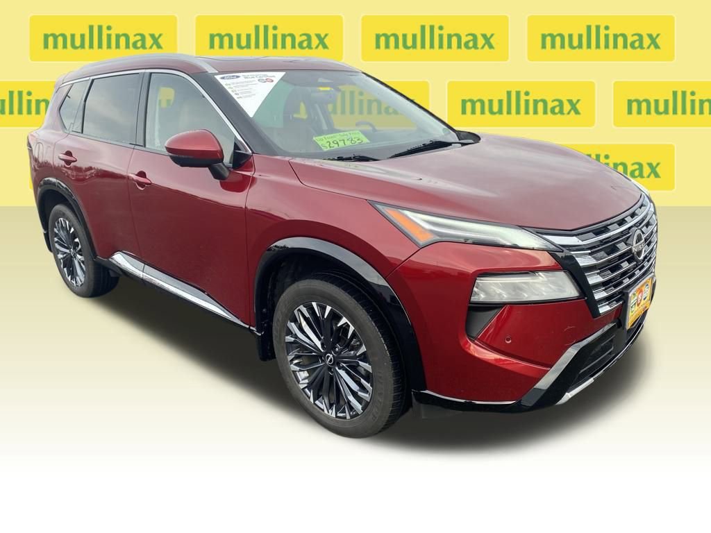 Used 2024 Nissan Rogue Platinum w/ Platinum Premium Package image 1