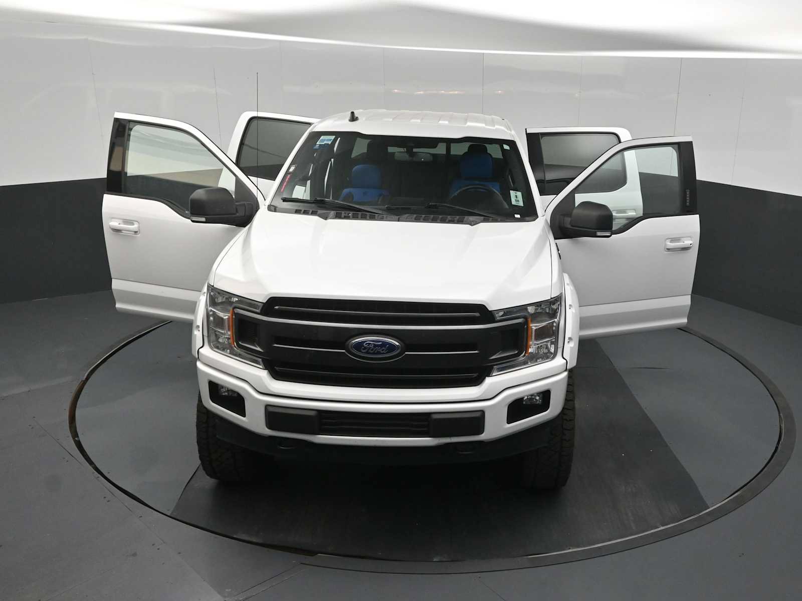 Certified 2019 Ford F150 XLT w/ Equipment Group 302A Luxury AWD/4WD image 26
