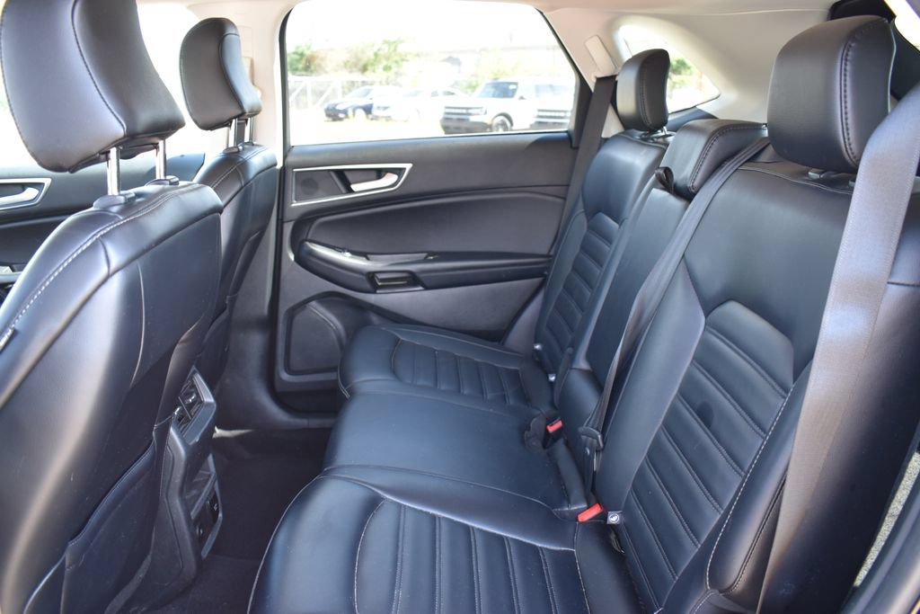 Certified 2024 Ford Edge SEL w/ Convenience Package AWD/4WD image 8