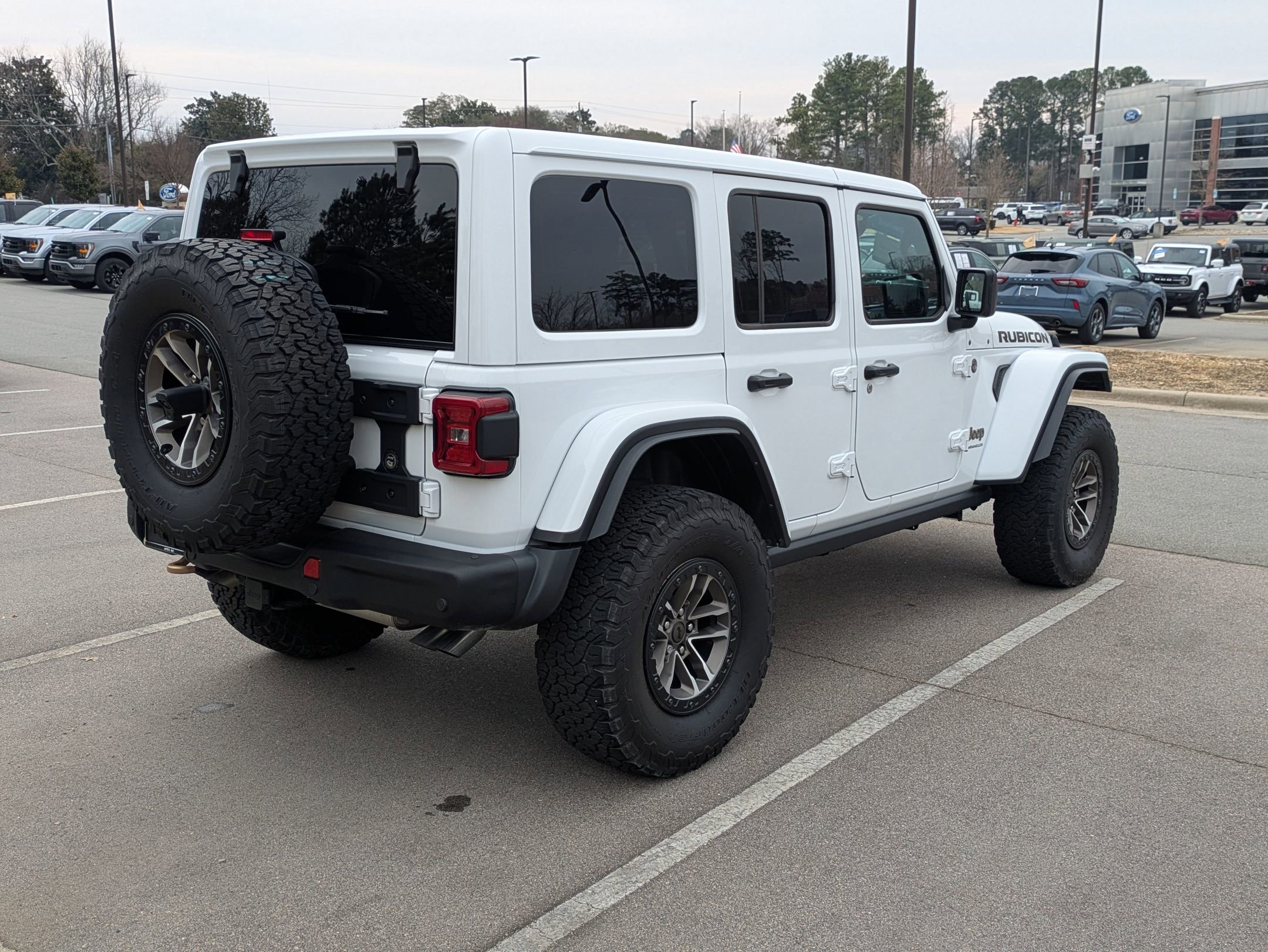 Used 2024 Jeep Wrangler Unlimited Rubicon 392 image 6