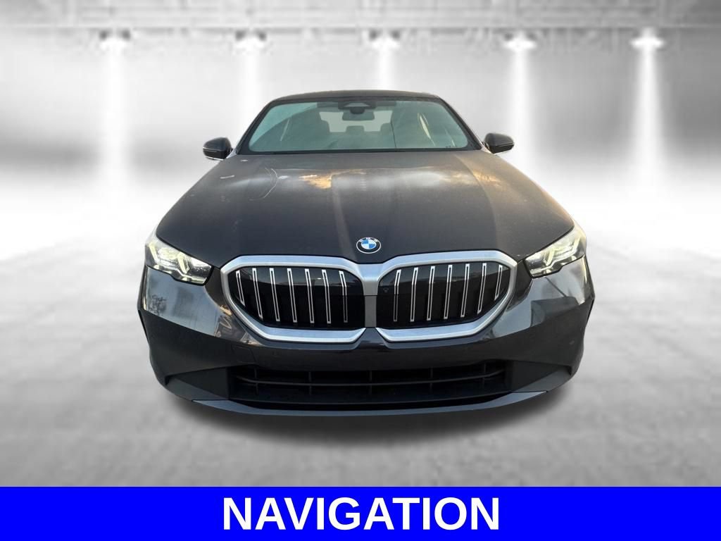 Used 2026 BMW 530i RWD image 9