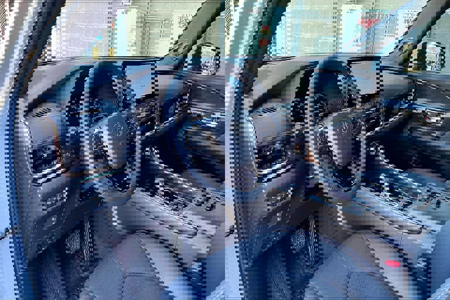 Used 2026 Toyota Grand Highlander Hybrid MAX Platinum image 20