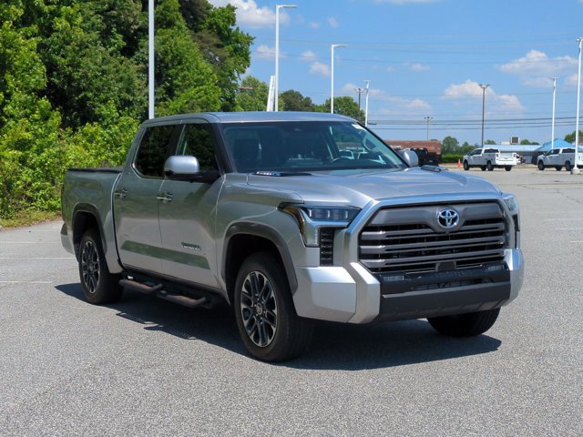 Used 2024 Toyota Tundra Limited AWD/4WD image 2