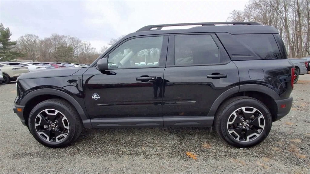 Certified 2024 Ford Bronco Sport Outer Banks w/ Tech Package image 3