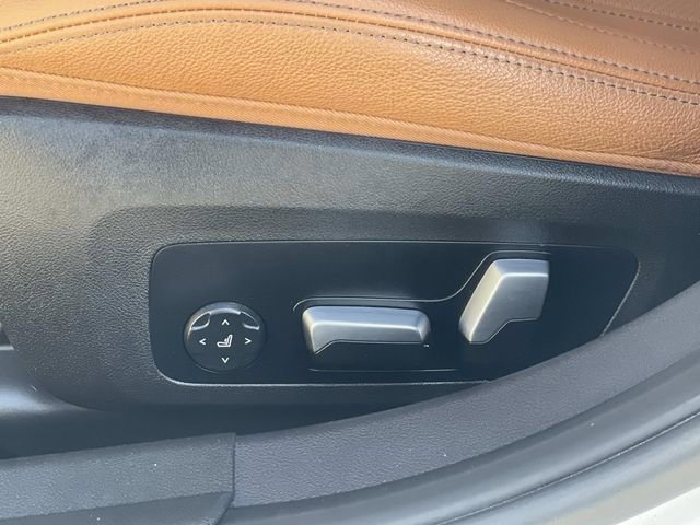 Used 2023 BMW 330i 330i w/ Convenience Package image 21