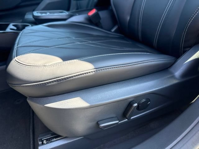 Certified 2025 Ford Mustang Mach-E Select RWD image 16