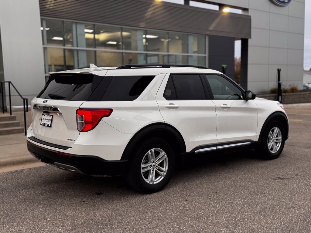 Certified 2021 Ford Explorer XLT w/ Equipment Group 202A AWD/4WD image 50