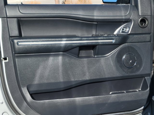 Certified 2024 Ford Expedition XLT image 7