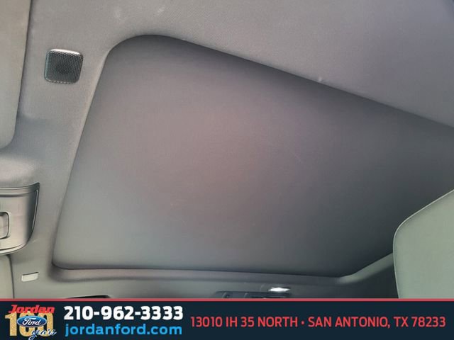 Used 2024 Chevrolet Suburban Z71 w/ Off-Road Capability Package AWD/4WD image 20