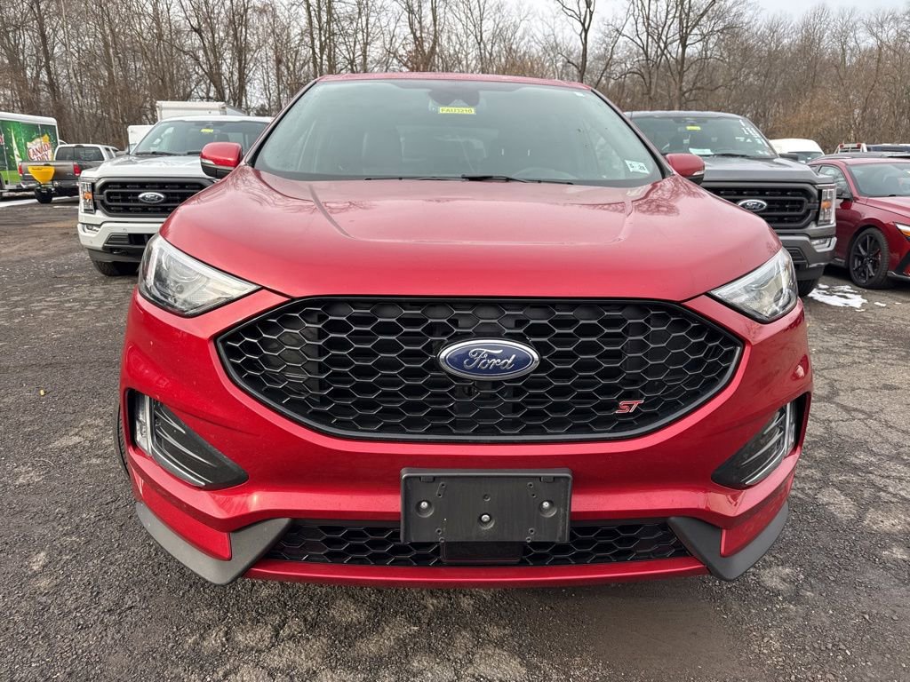 Certified 2022 Ford Edge ST image 5