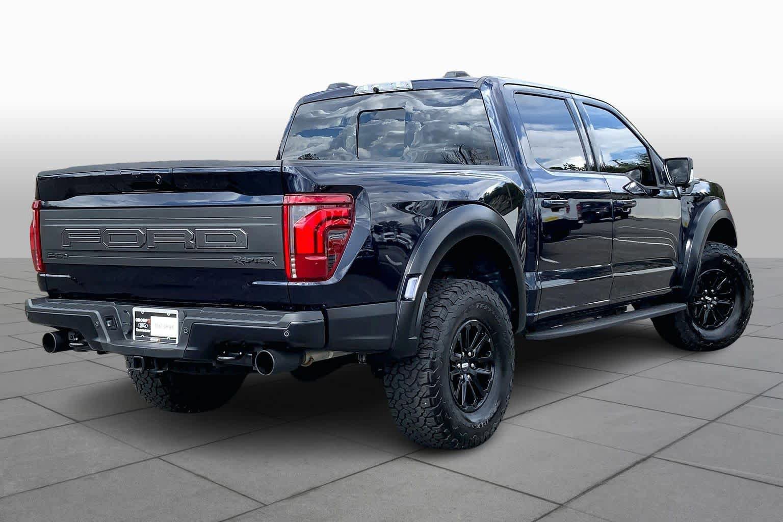 Certified 2025 Ford F150 Raptor AWD/4WD image 4