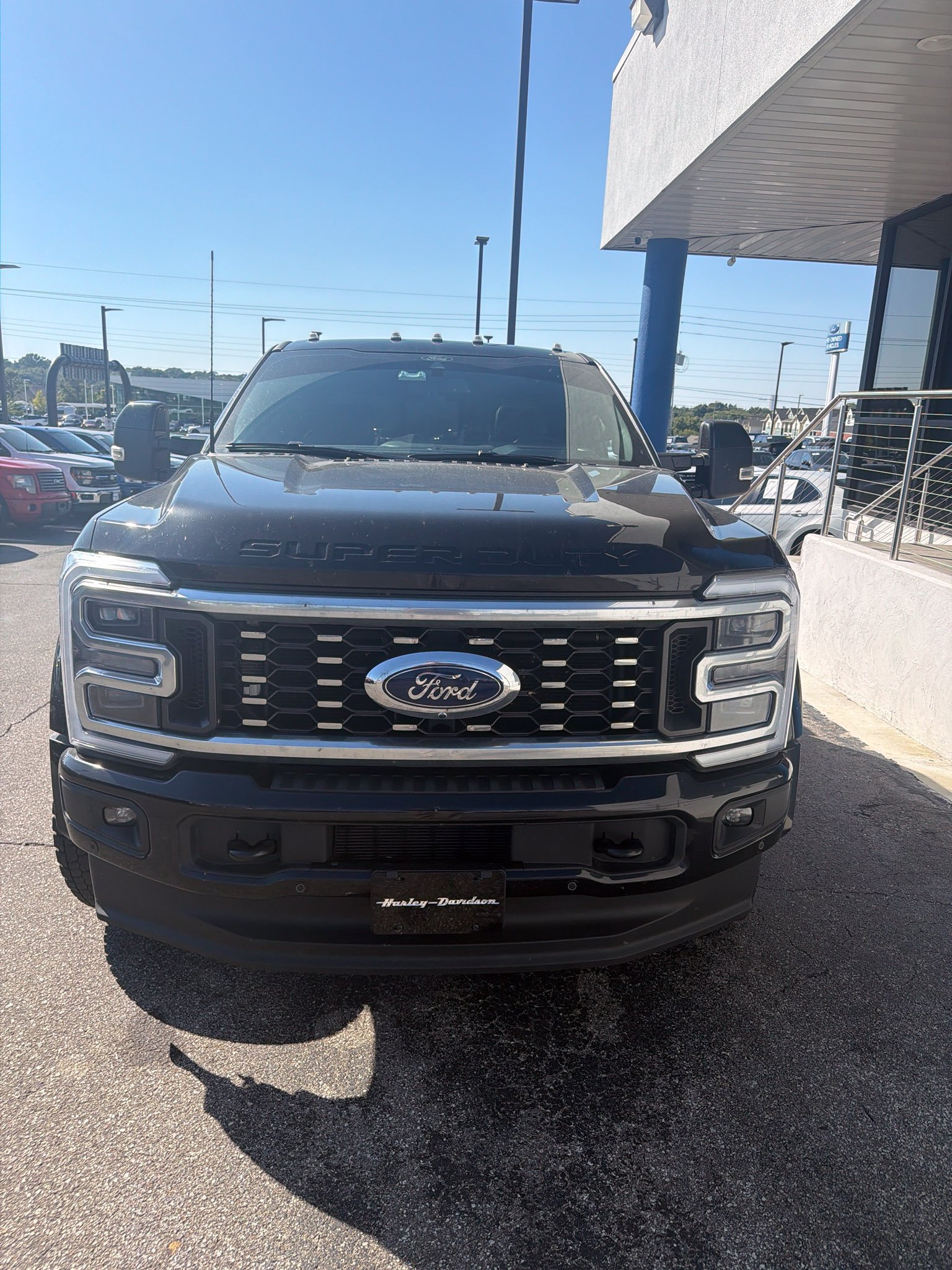 Certified 2025 Ford F450 Platinum w/ FX4 Off-Road Package AWD/4WD image 3