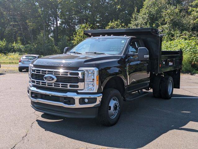 Certified 2023 Ford F350 XL w/ Snow Plow Prep Package AWD/4WD image 7