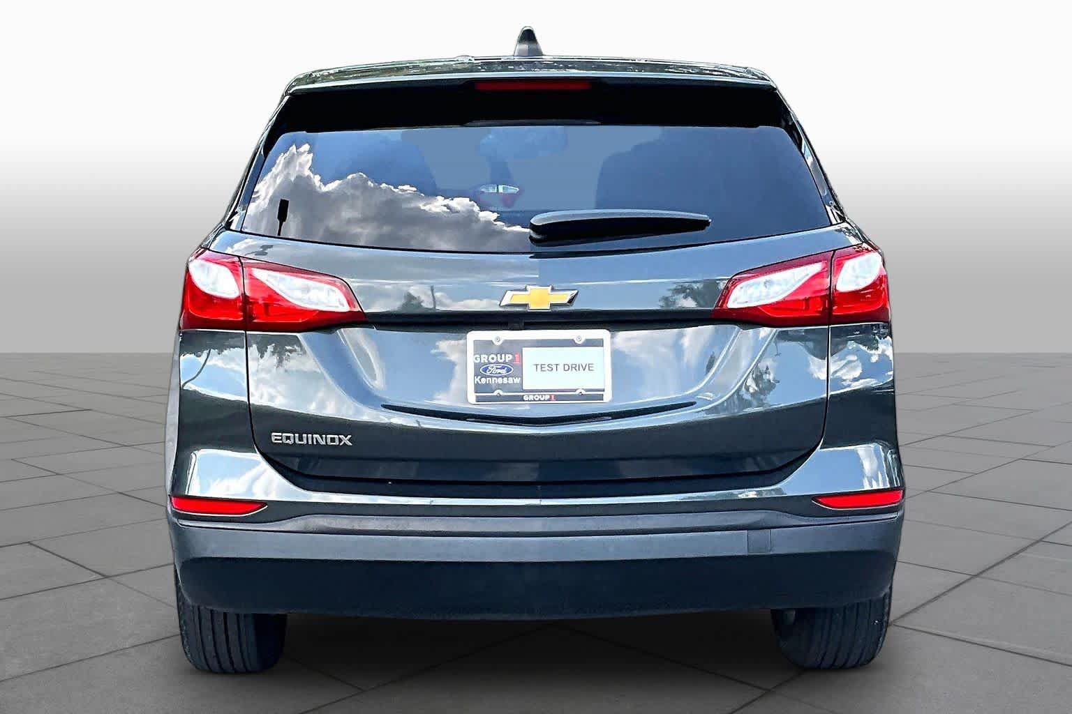 Used 2021 Chevrolet Equinox LS w/ LS Convenience Package FWD image 5