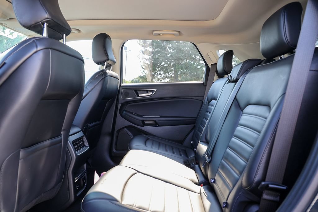Certified 2022 Ford Edge SEL w/ Convenience Package AWD/4WD image 29