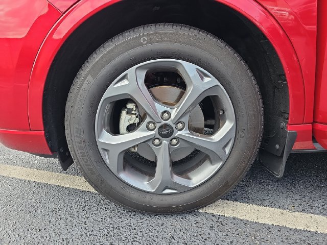 Certified 2024 Ford Escape ST-Line w/ Tech Pack #1 FWD image 35