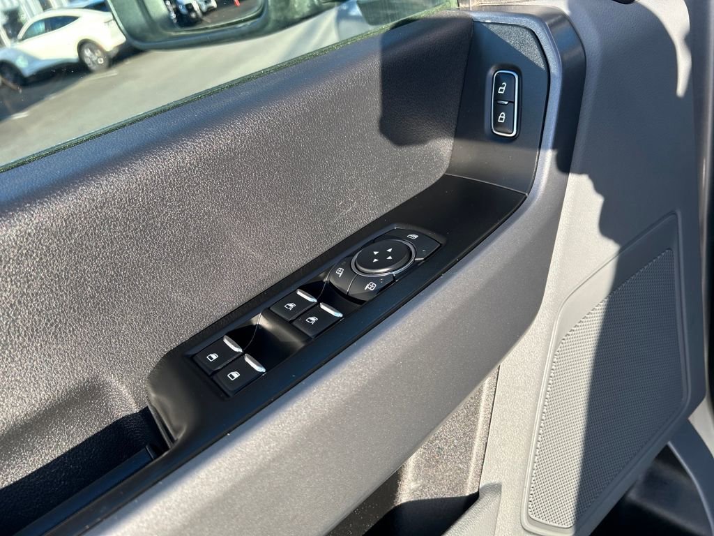Certified 2023 Ford F250 XLT AWD/4WD image 17