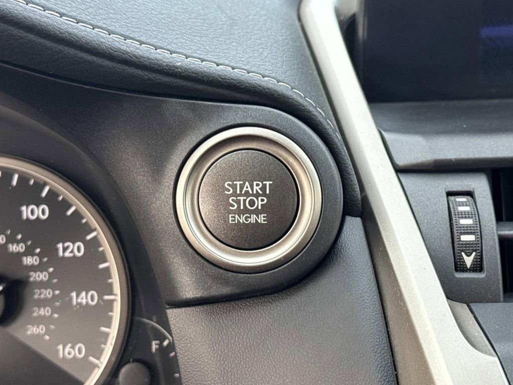 Used 2018 Lexus NX 300 FWD image 17