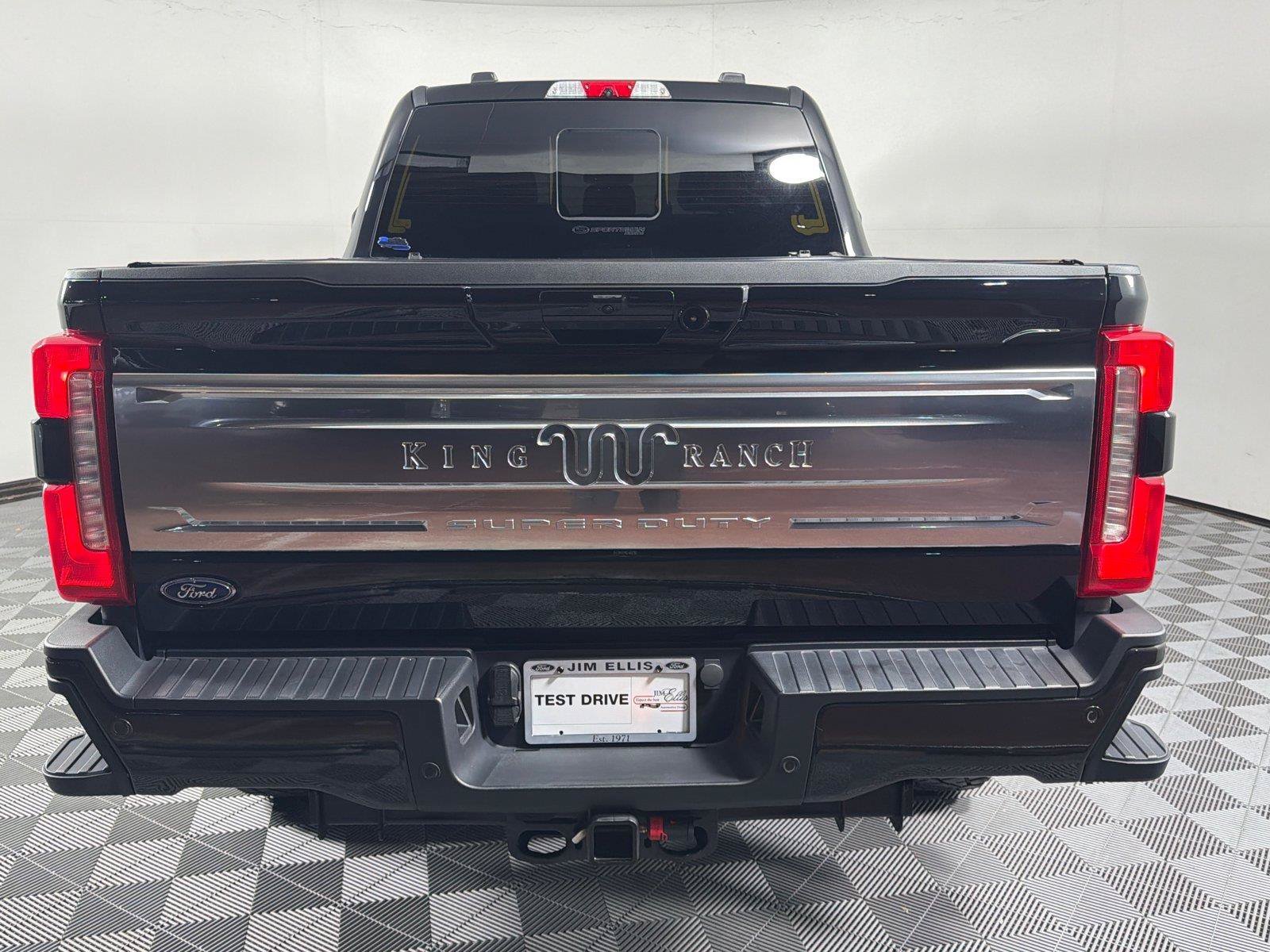 Certified 2025 Ford F250 King Ranch AWD/4WD image 6
