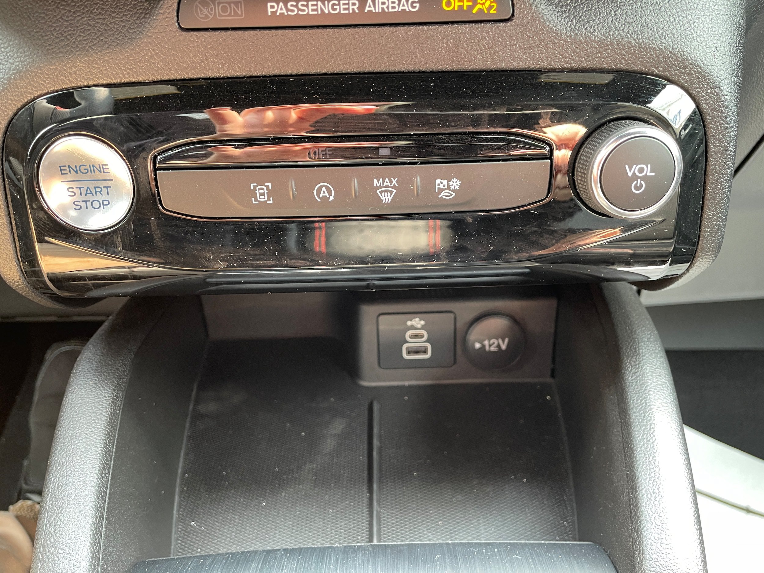 Certified 2024 Ford Escape ST-Line w/ Tech Pack #1 AWD/4WD image 22