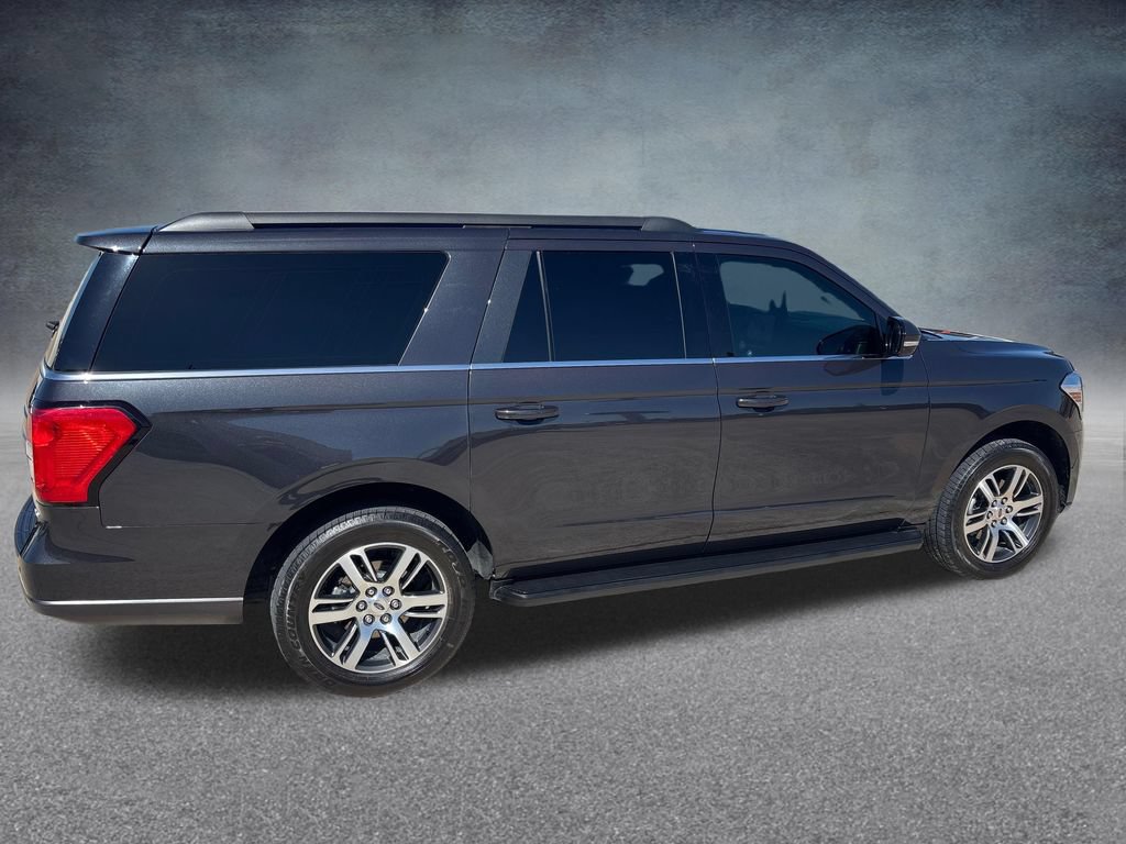 Certified 2024 Ford Expedition Max XLT RWD image 6